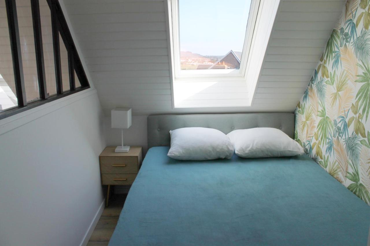 Cabourg - Studio cosy à 1 min de la plage Extérieur photo